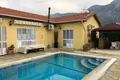 Bungalow z 3 sypialniami 135 m² Vasilia, Cypr Północny