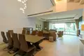 Stadthaus 3 Schlafzimmer  Estepona, Spanien
