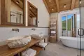 3-Schlafzimmer-Villa  Lustica, Montenegro