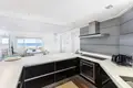Mieszkanie 2 pokoi 112 m² Marbella, Hiszpania