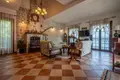 Villa de 9 habitaciones 241 m² Kostanjica, Montenegro