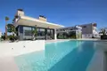 Villa de 4 dormitorios 196 m² Dehesa de Campoamor, Španjolska