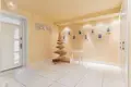 Дом 7 комнат 434 м² в Варшаве, Польша