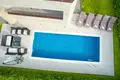 6 bedroom house 280 m² Nin, Croatia