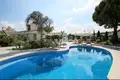 Bungalow de 3 dormitorios 200 m² en Peyia, Chipre