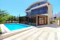 Villa de 6 habitaciones 260 m² Serik, Turquía