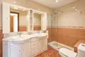 7 bedroom house 205 m² Marbella, Spain