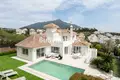 Haus 5 Schlafzimmer 333 m² Dos Hermanas, Spanien