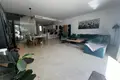 Квартира 4 спальни 275 м² Михас, Испания