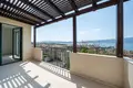 Villa de tres dormitorios 240 m² Tivat, Montenegro