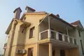 Casa 11 habitaciones 594 m² Chornomorsk, Ucrania