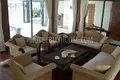 Wohnung 4 Schlafzimmer 330 m² Rawai, Thailand