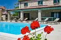 villa de 5 dormitorios 230 m² Grad Porec, Croacia
