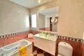 2 bedroom apartment 117 m² San Pedro Alcantara, Spain