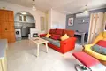 Mieszkanie 2 pokoi 94 m² Orihuela, Hiszpania