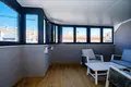 Mieszkanie 4 pokoi 153 m² Torrevieja, Hiszpania