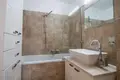 Wohnung 2 Schlafzimmer 75 m² Dobrota, Montenegro