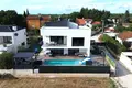 4 bedroom Villa 510 m² Kosinozici, Croatia