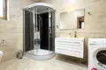 2 bedroom apartment 106 m² Dobrota, Montenegro