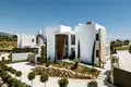 5-Schlafzimmer-Villa 630 m² Marbella, Spanien