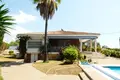 4 bedroom house 614 m² Dos Hermanas, Spain