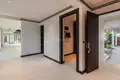 5-Schlafzimmer-Villa 654 m² Choeng Thale, Thailand