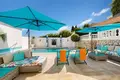 Haus 4 Schlafzimmer 232 m² Dos Hermanas, Spanien