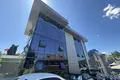Commercial property 2 318 m² in Uskudar, Turkey
