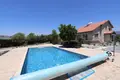 3-Schlafzimmer-Villa 250 m² in Parekklisia, Zypern