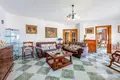 Haus 4 Schlafzimmer 379 m² Dos Hermanas, Spanien