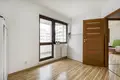 Commercial property 4 rooms 70 m² in Warsaw, Poland
