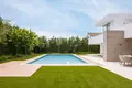 villa de 5 dormitorios 628 m² Estepona, Španjolska