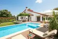 Villa de 4 dormitorios 330 m² Grad Porec, Croacia