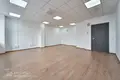 Pomieszczenie biurowe 3 pokoi 561 m² w Mińsk, Białoruś