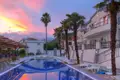 Commercial property 1 470 m² in Herceg Novi, Montenegro