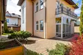 House 167 m² Valiarjanava, Belarus