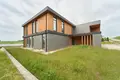 Коттедж 388 м² Папернянский сельский Совет, Беларусь
