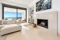 4 bedroom apartment 235 m² Marbella, Spain