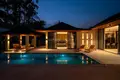 Villa de tres dormitorios 330 m² Choeng Thale, Tailandia
