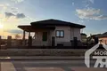 Casa 292 m² Maladetchna, Belarús