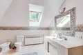 7 bedroom house 750 m² Zhukovka, Russia
