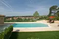 4-Schlafzimmer-Villa 250 m² in Frankreich, Frankreich