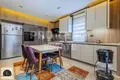 3 bedroom apartment 180 m² Konyaalti, Turkey