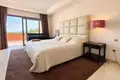 Wohnung 3 Schlafzimmer 431 m² Marbella, Spanien