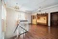 9 bedroom house 272 m² Kalodziscanski sielski Saviet, Belarus