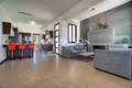 Maison 7 chambres 725 m² Pano Arodes, Chypre