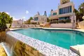 Apartamento 5 habitaciones 211 m² Kissonerga, Chipre