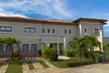 Stadthaus 3 Schlafzimmer 261 m² Roatan, Honduras