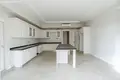5 room villa 395 m² Dosemealti, Turkey