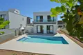 Mieszkanie 4 pokoi 181 m² Pafos, Cypr